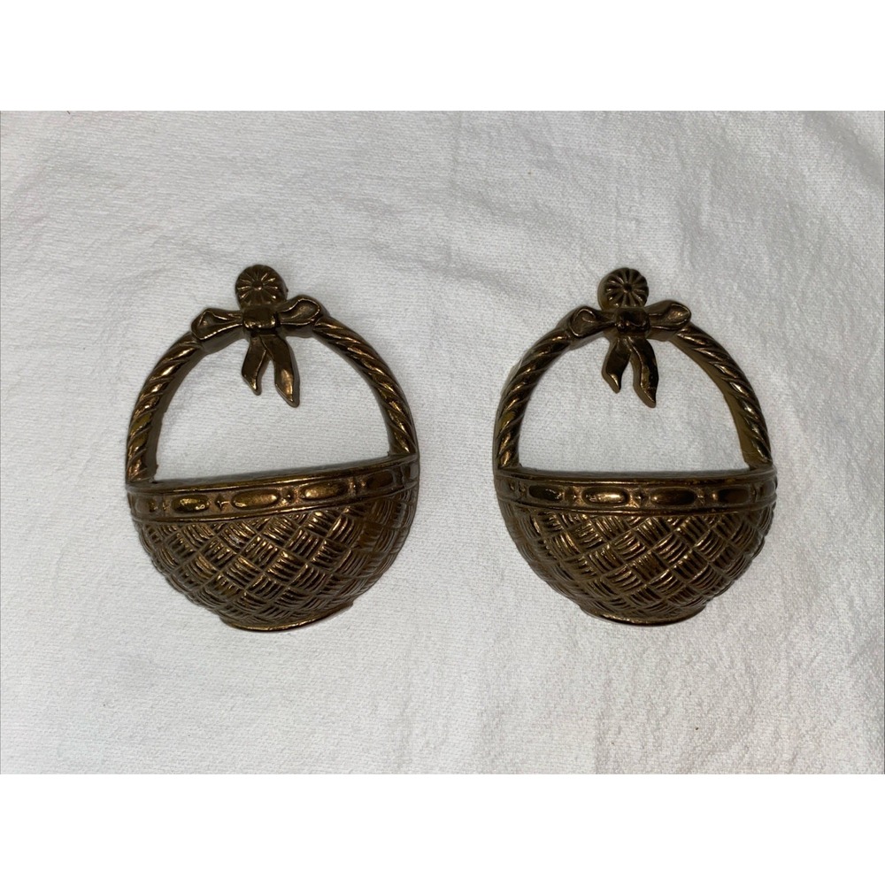 VNTG 1987 Pair of Gold Burwood Plastic Basket Wall Pockets/Flower Baskets
